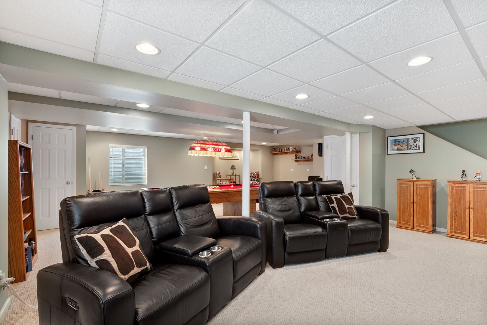 2311 W CASCADE Circle