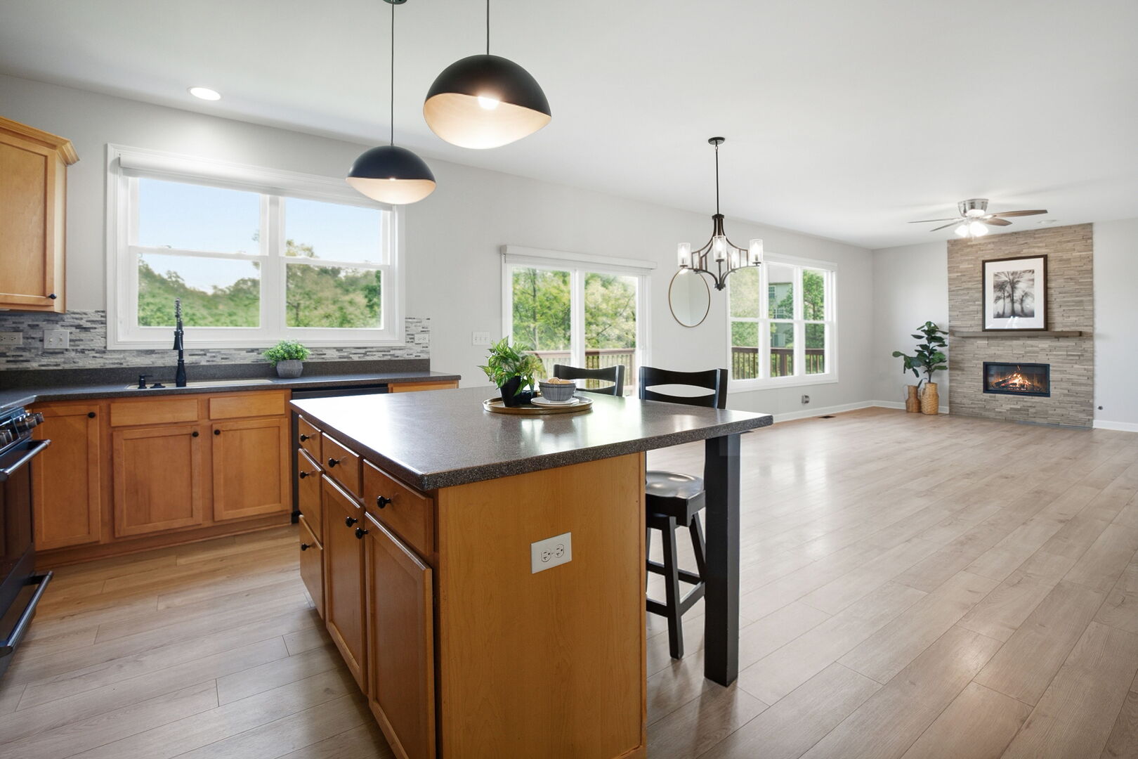215 S Winthrop Drive