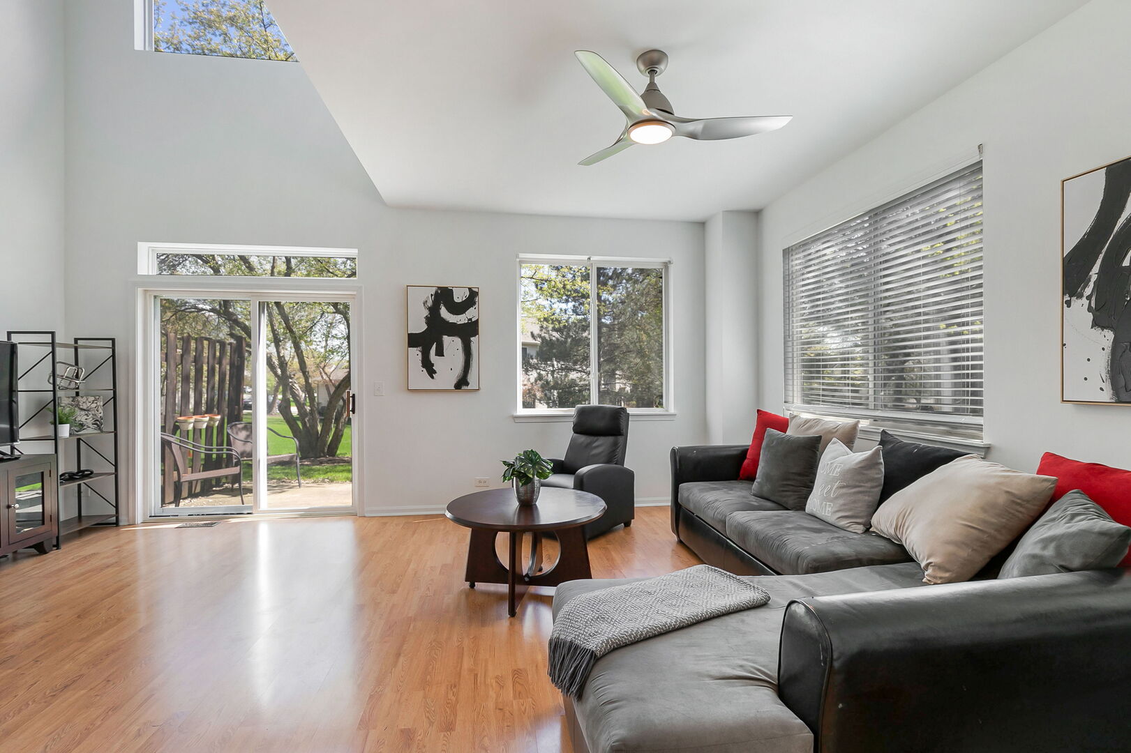 1431 Doolittle Lane