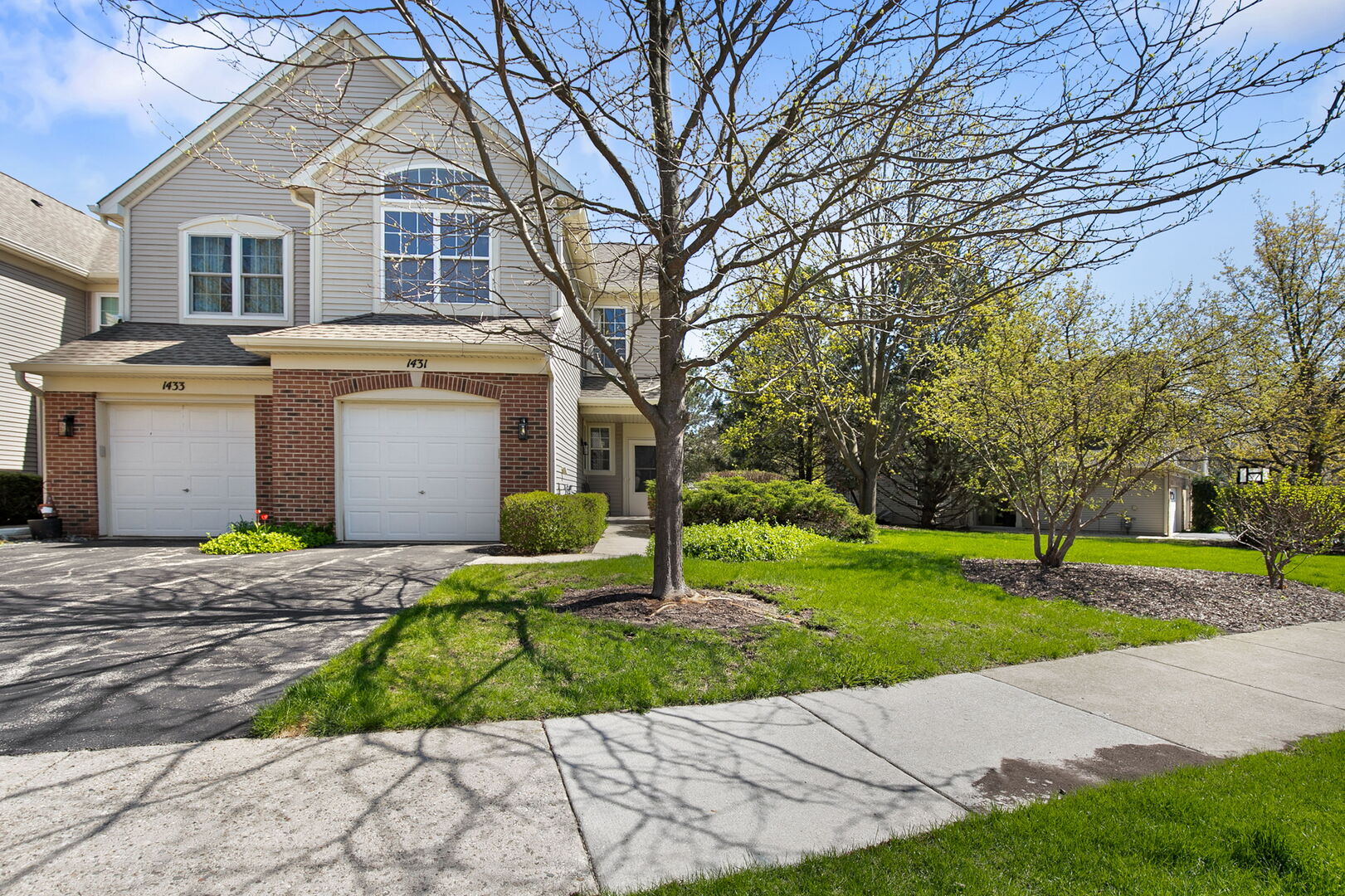 1431 Doolittle Lane