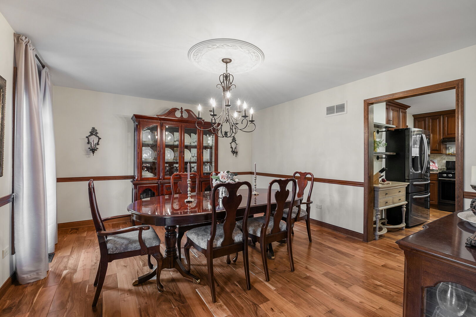 1049 Autumn Drive