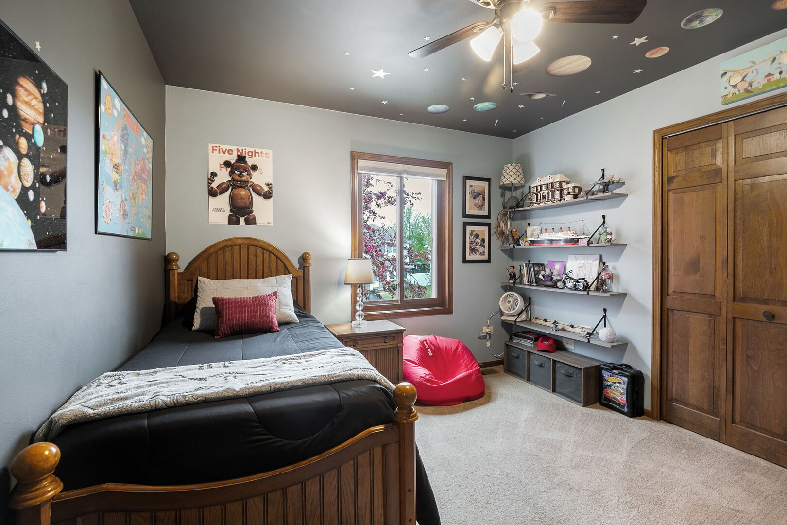 1049 Autumn Drive