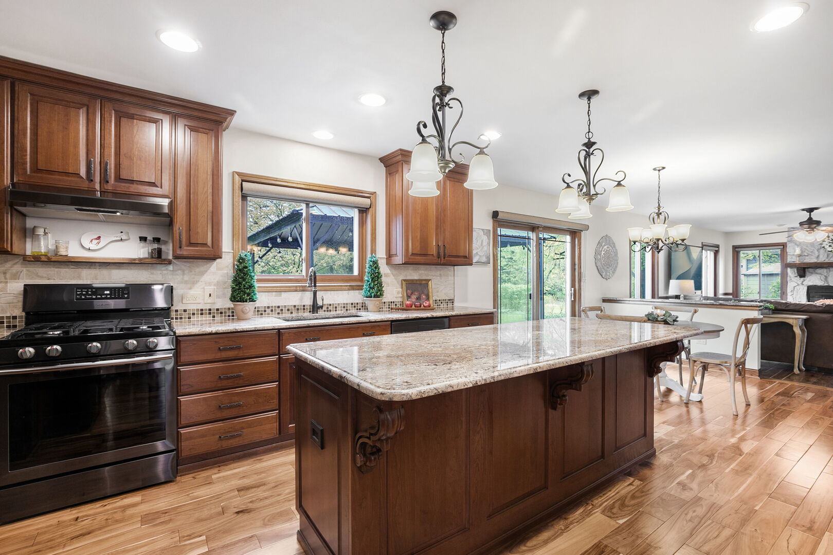 1049 Autumn Drive