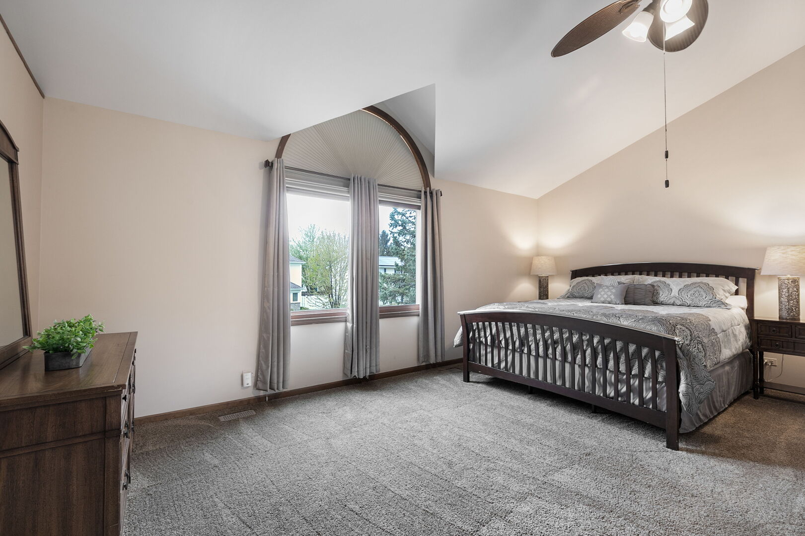 1049 Autumn Drive