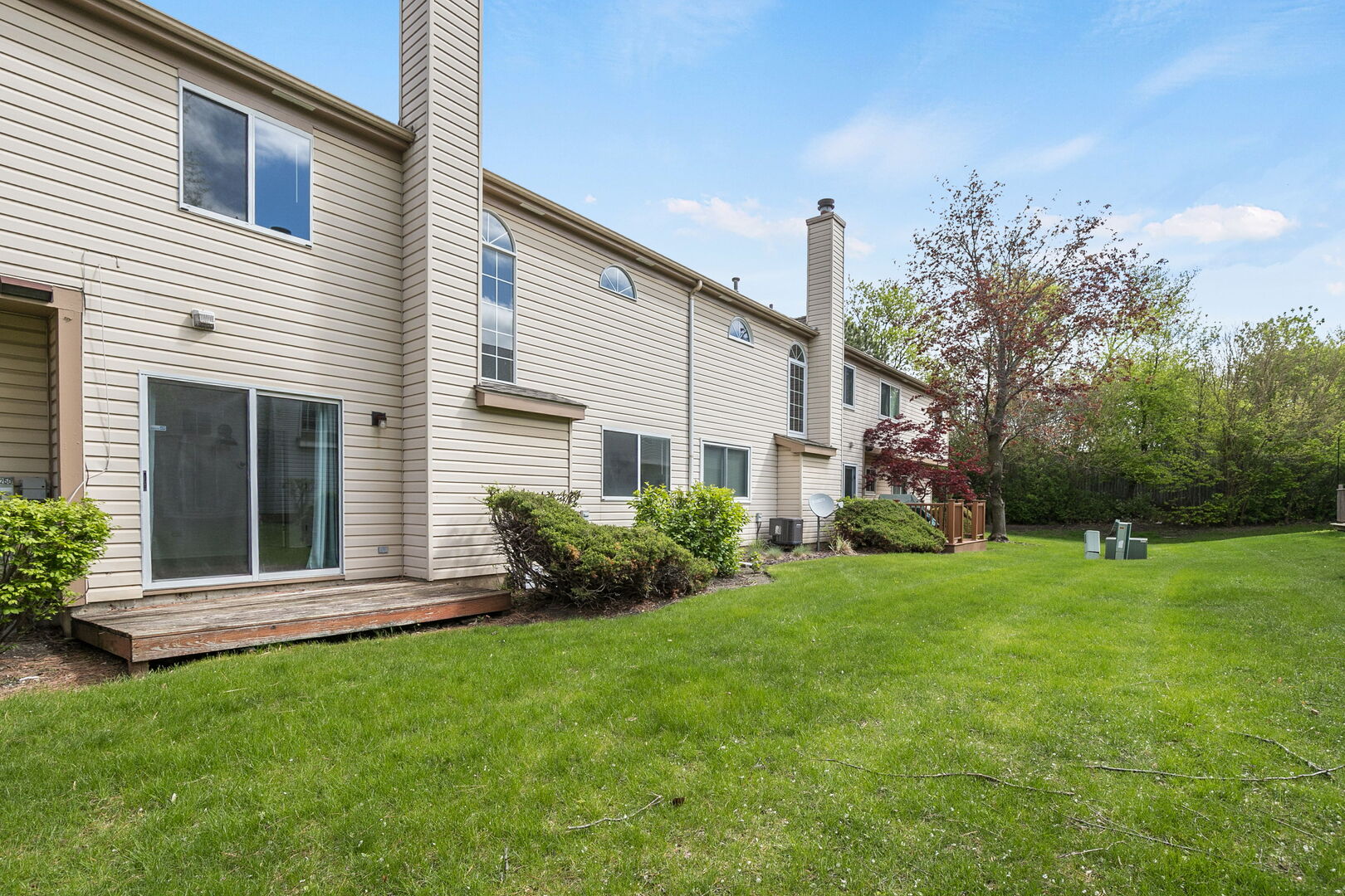 250 Wellington Circle
