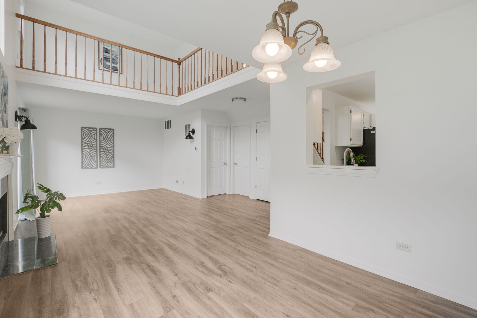 250 Wellington Circle