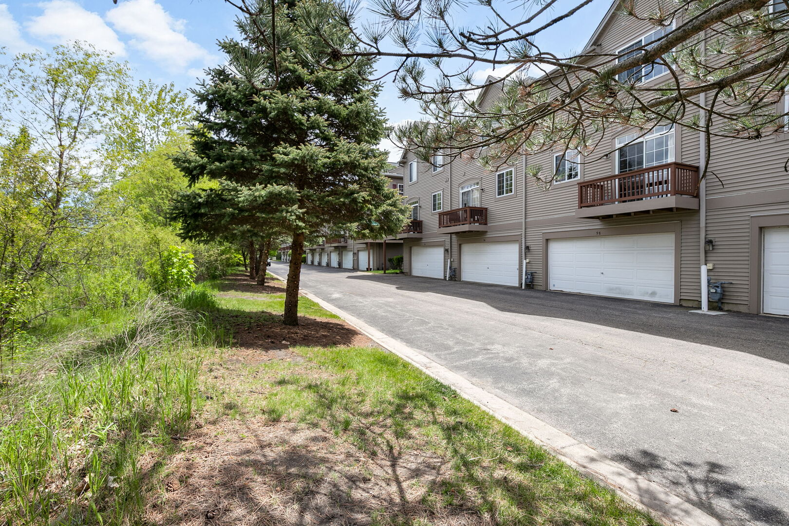 98 Village Station Lane