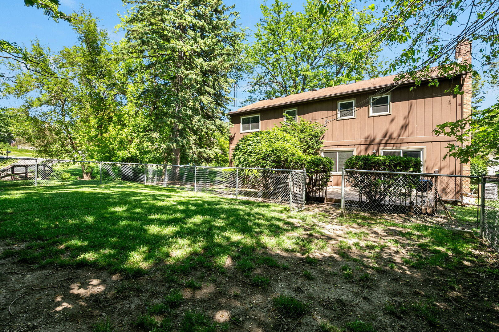 908 Firth Road