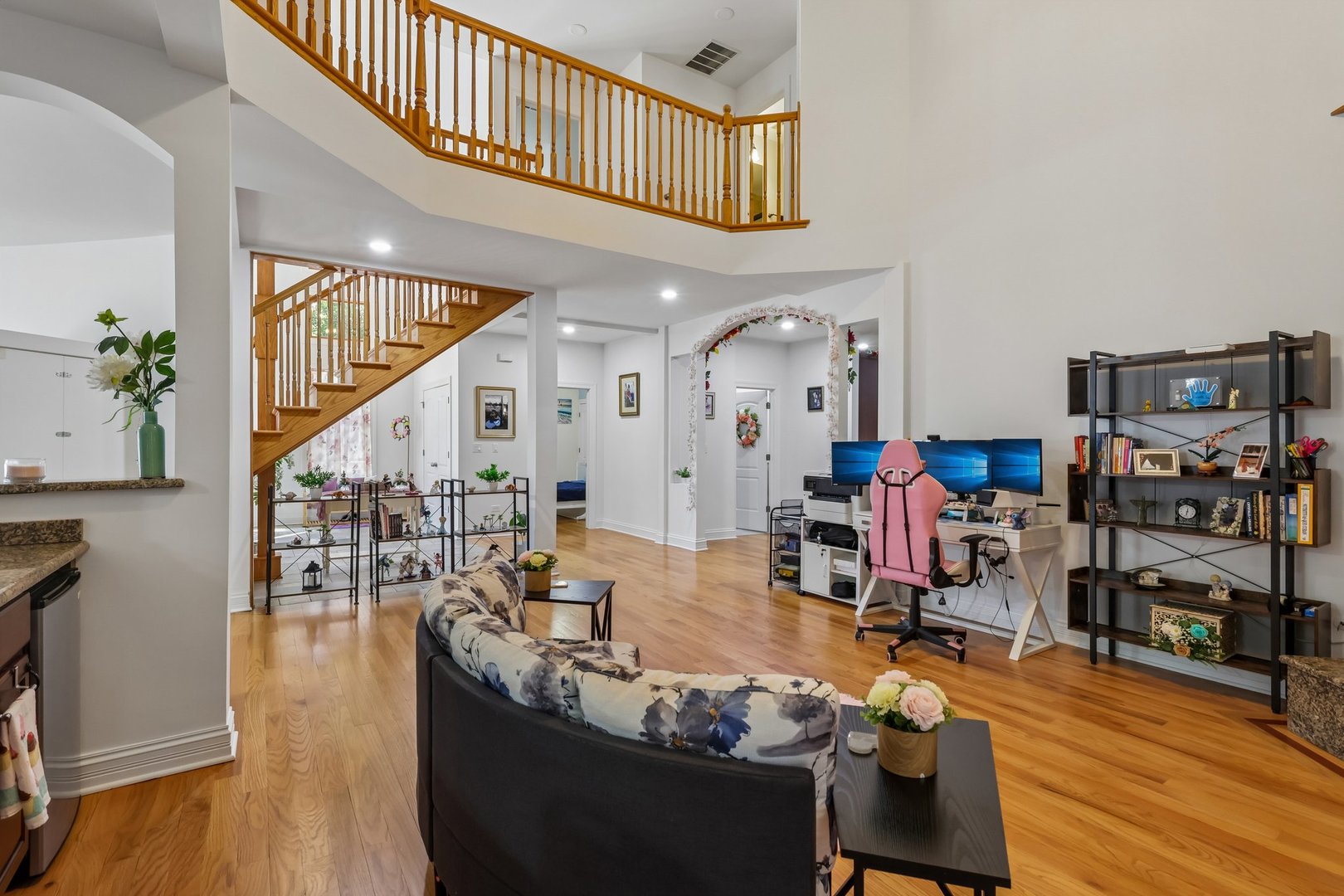 1551 Thorneberry Court