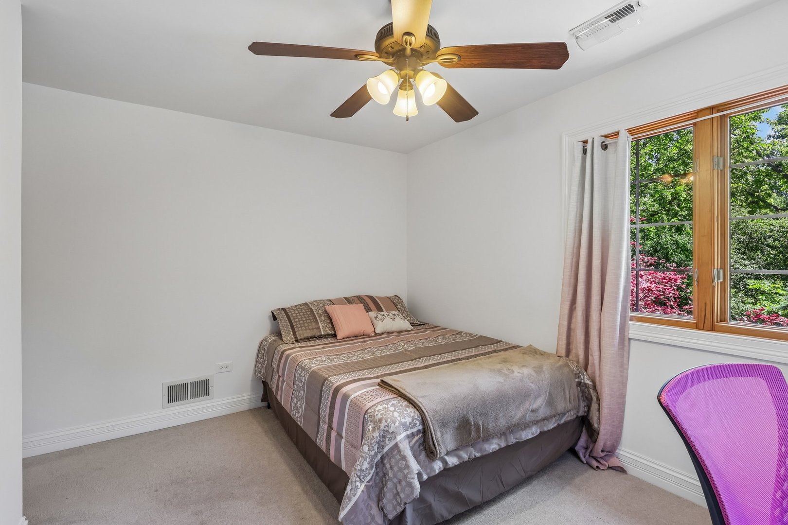 1551 Thorneberry Court