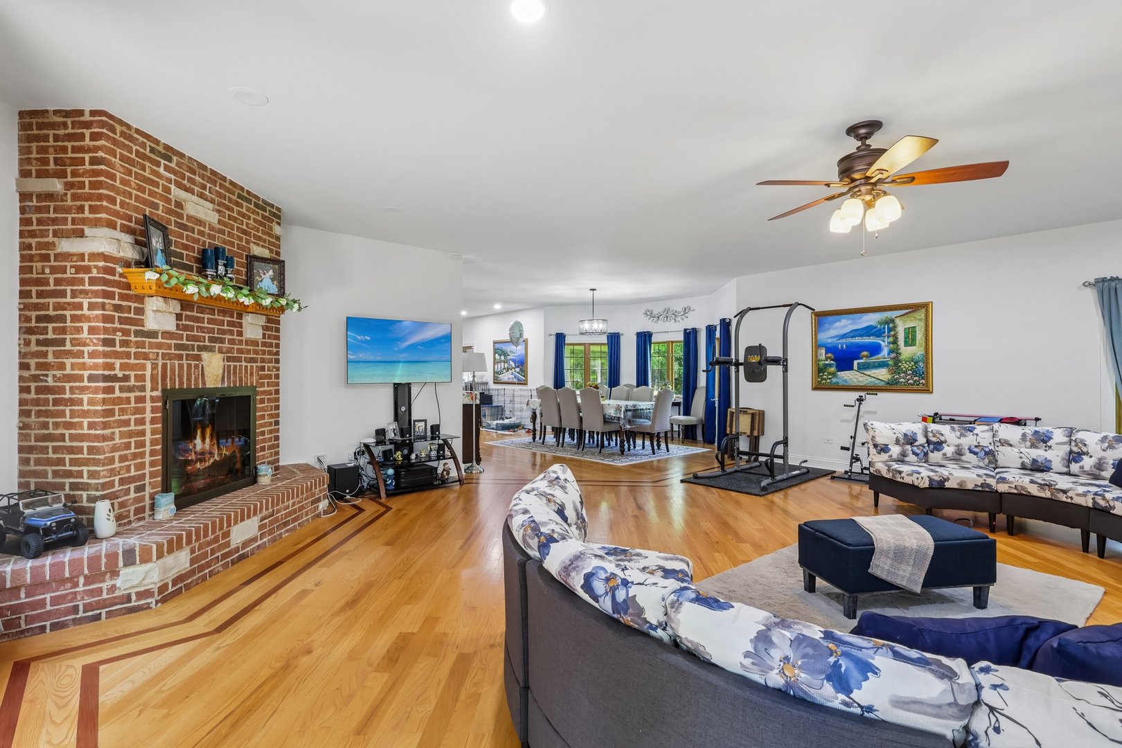 1551 Thorneberry Court