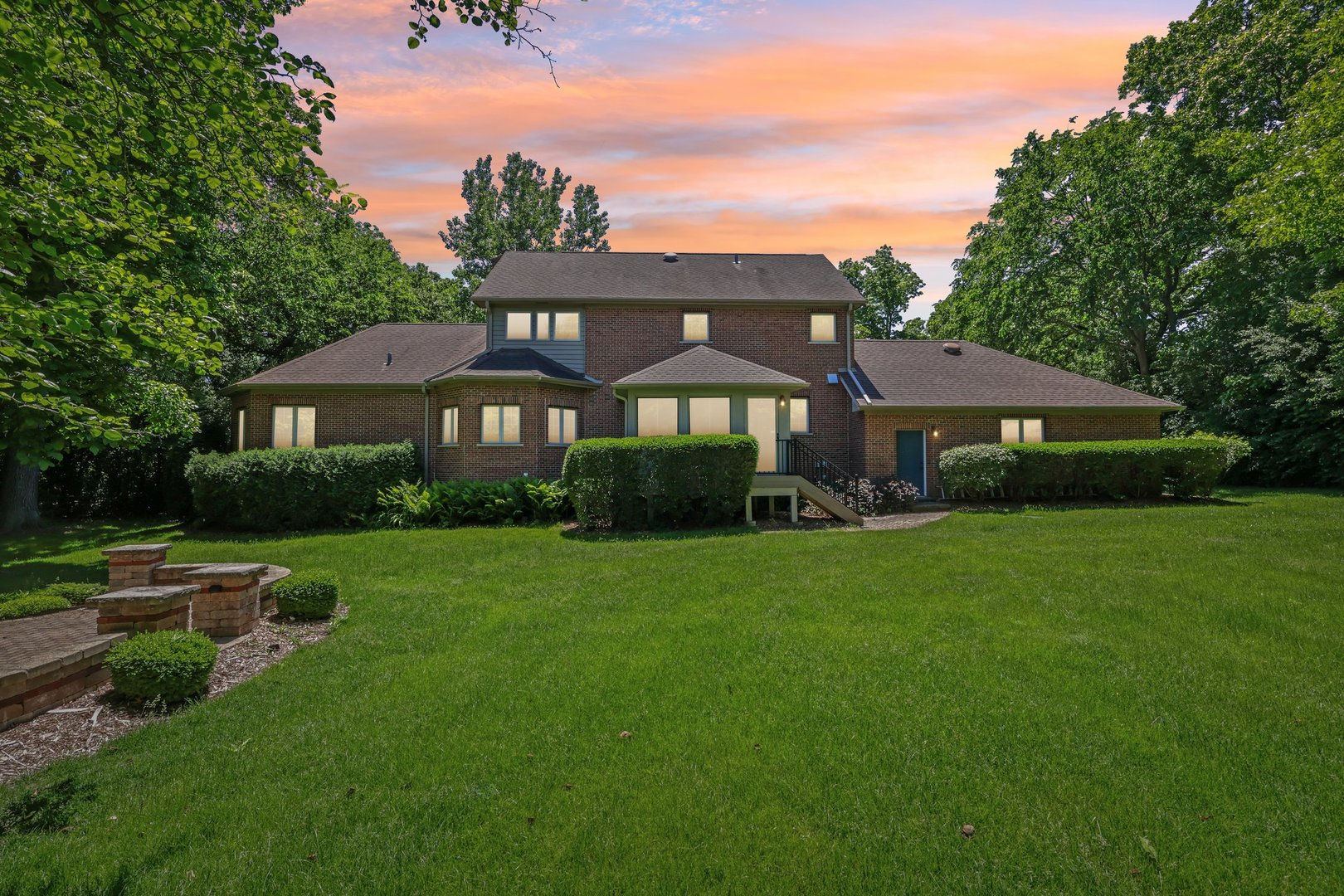 1551 Thorneberry Court