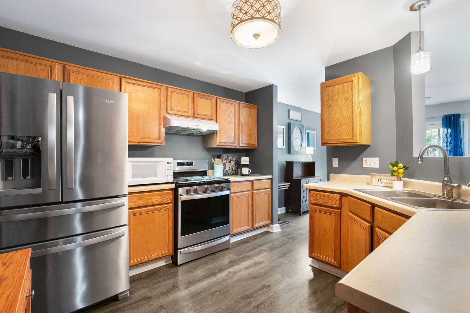 681 W HURON HILLS Trail
