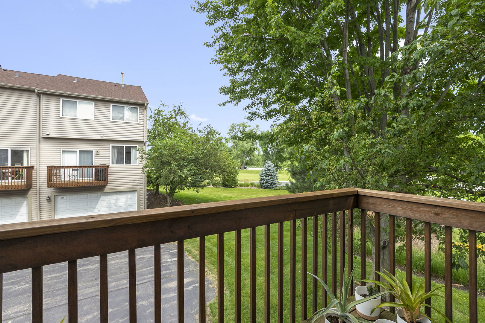 896 Cherry Creek Drive