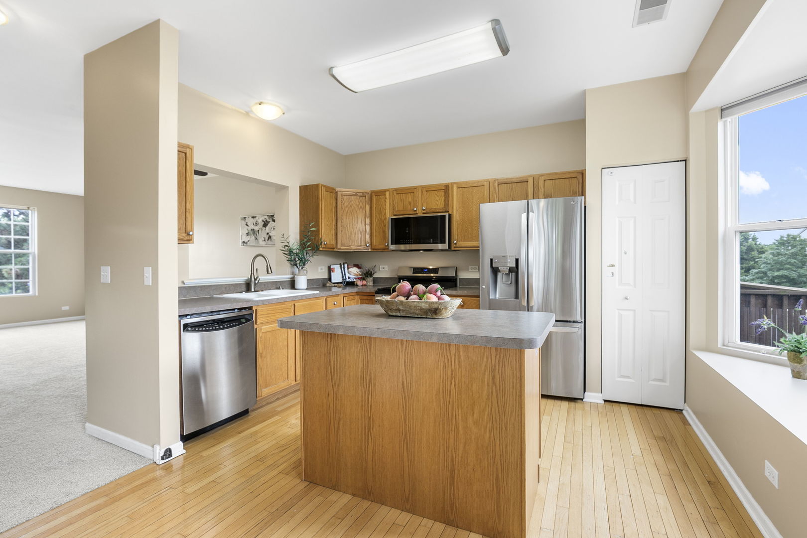896 Cherry Creek Drive
