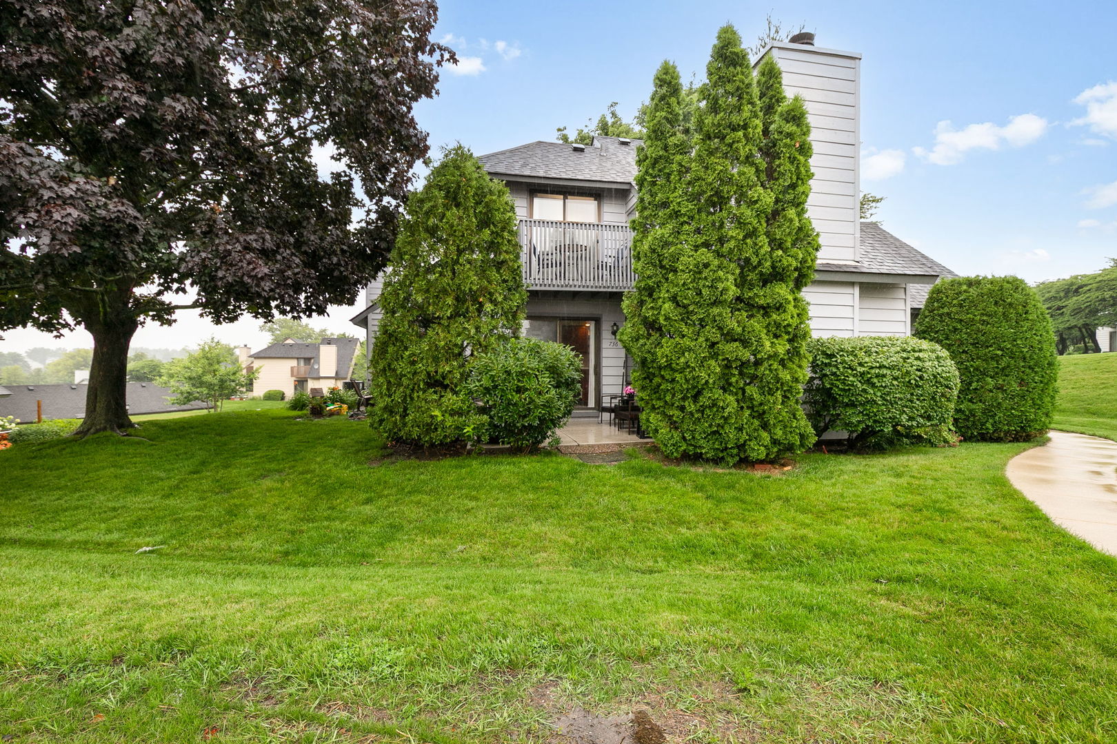 736 Glen Way Unit: 736
