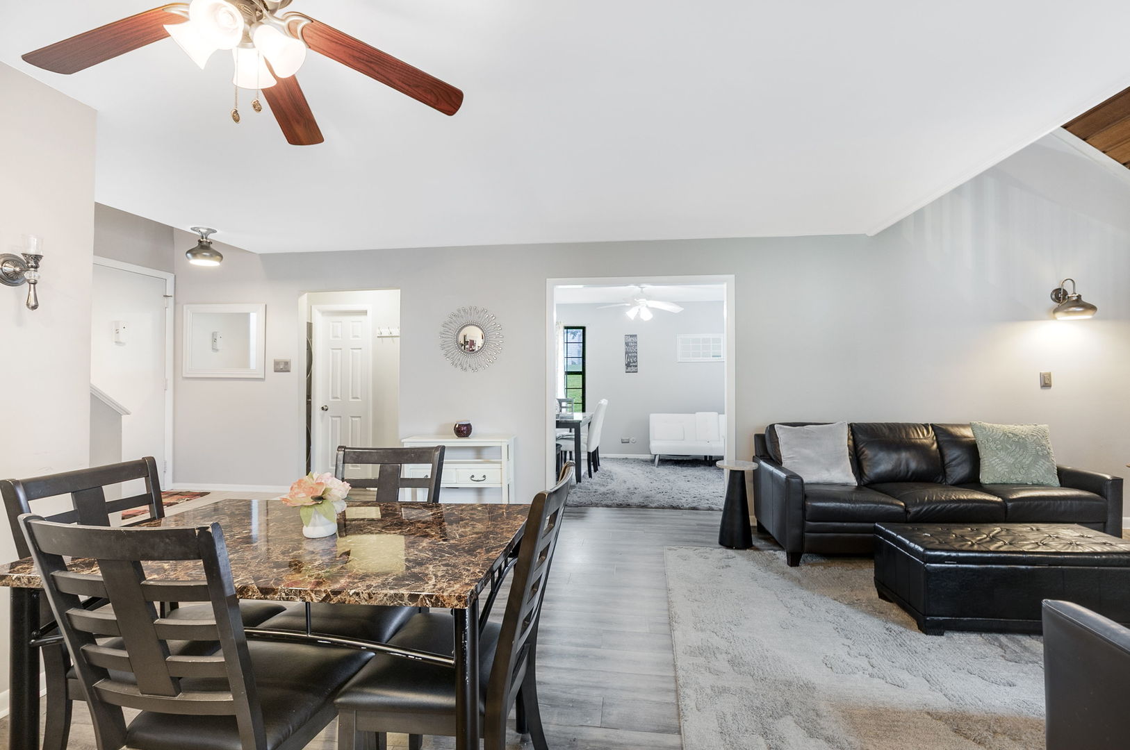 736 Glen Way Unit: 736