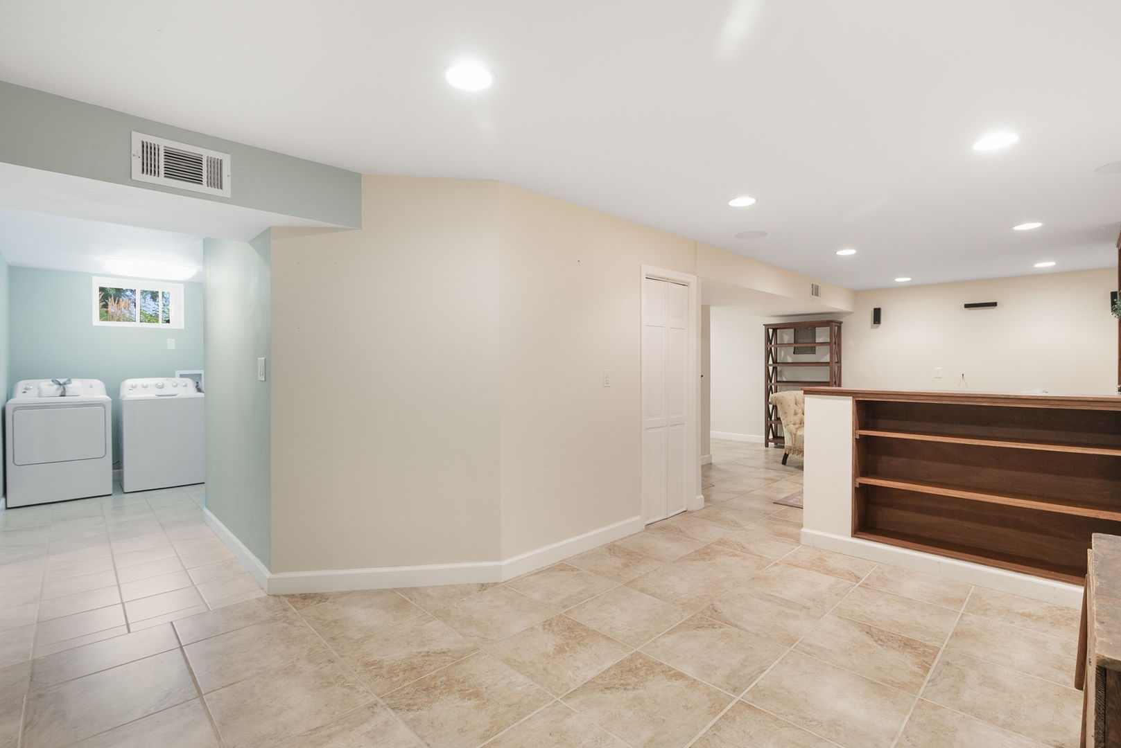 1814 Hazelwood Drive