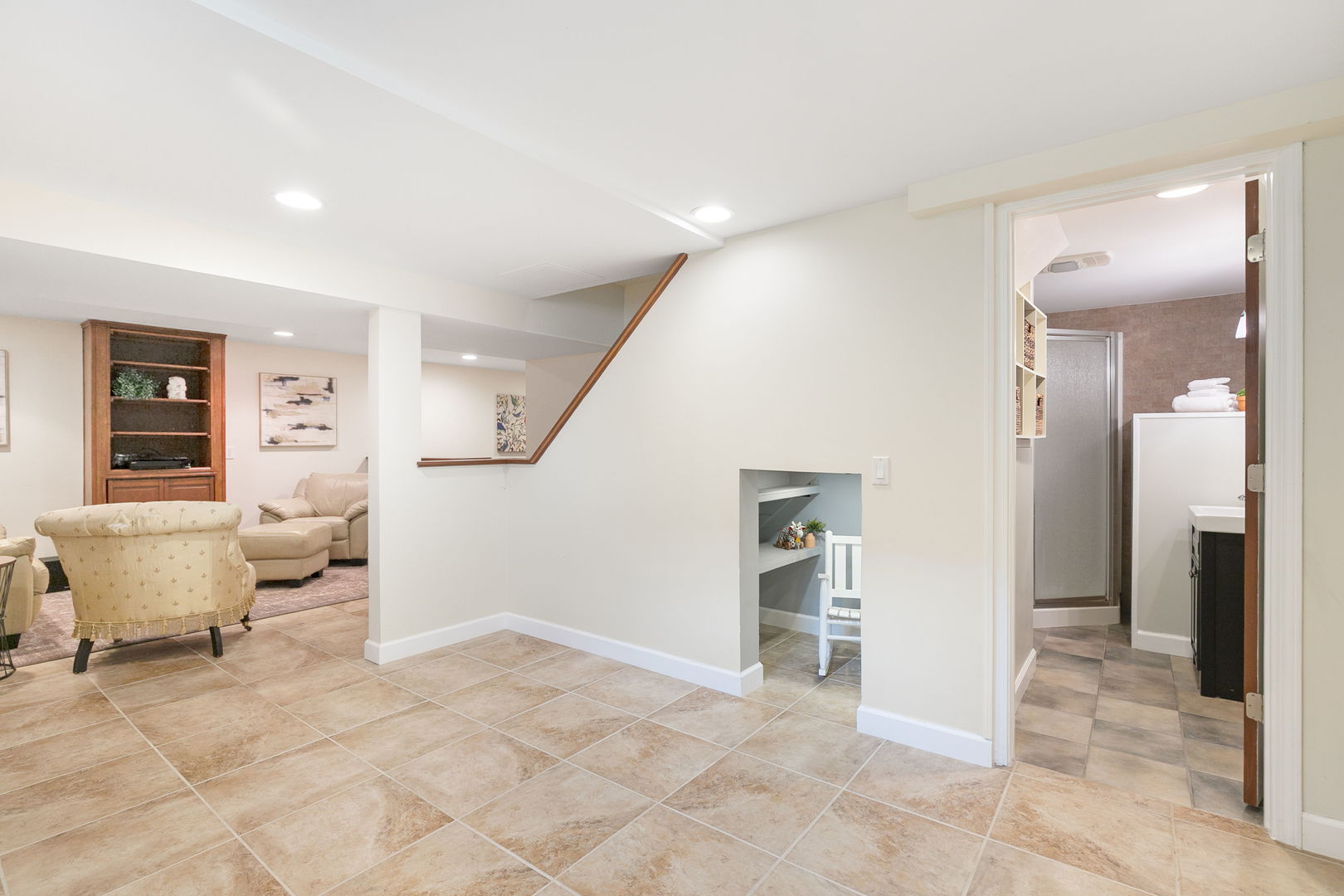 1814 Hazelwood Drive