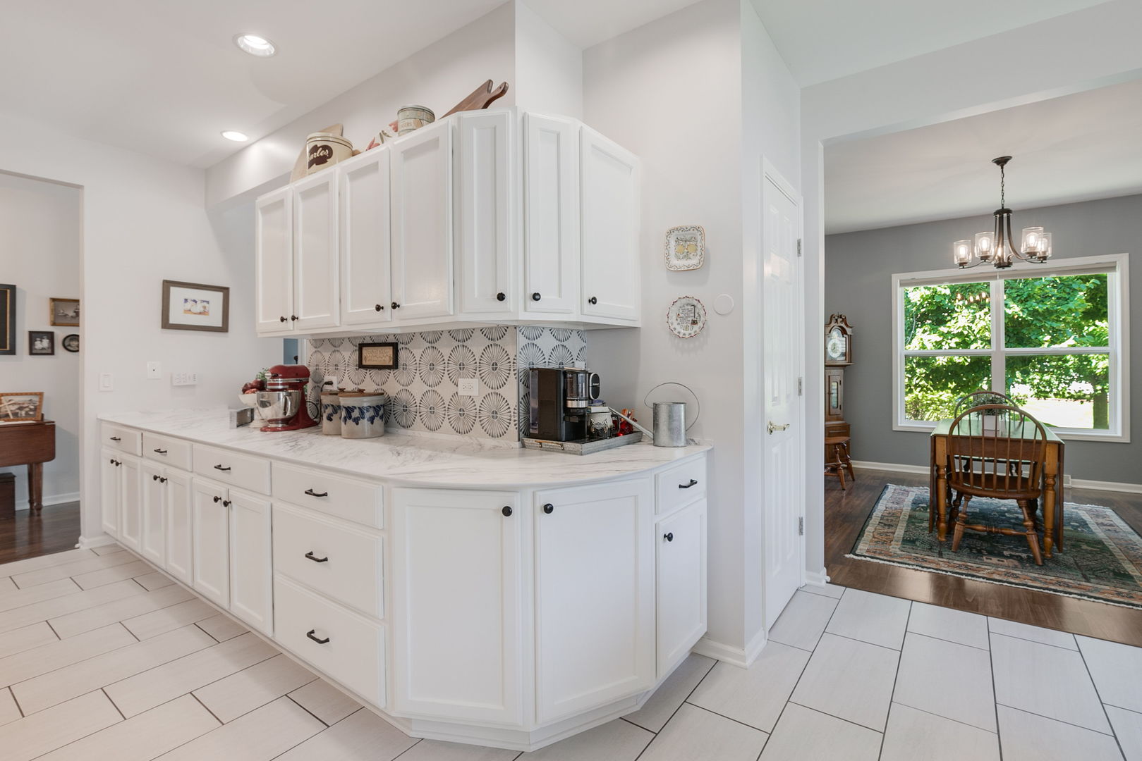 3206 WHIRLAWAY Court