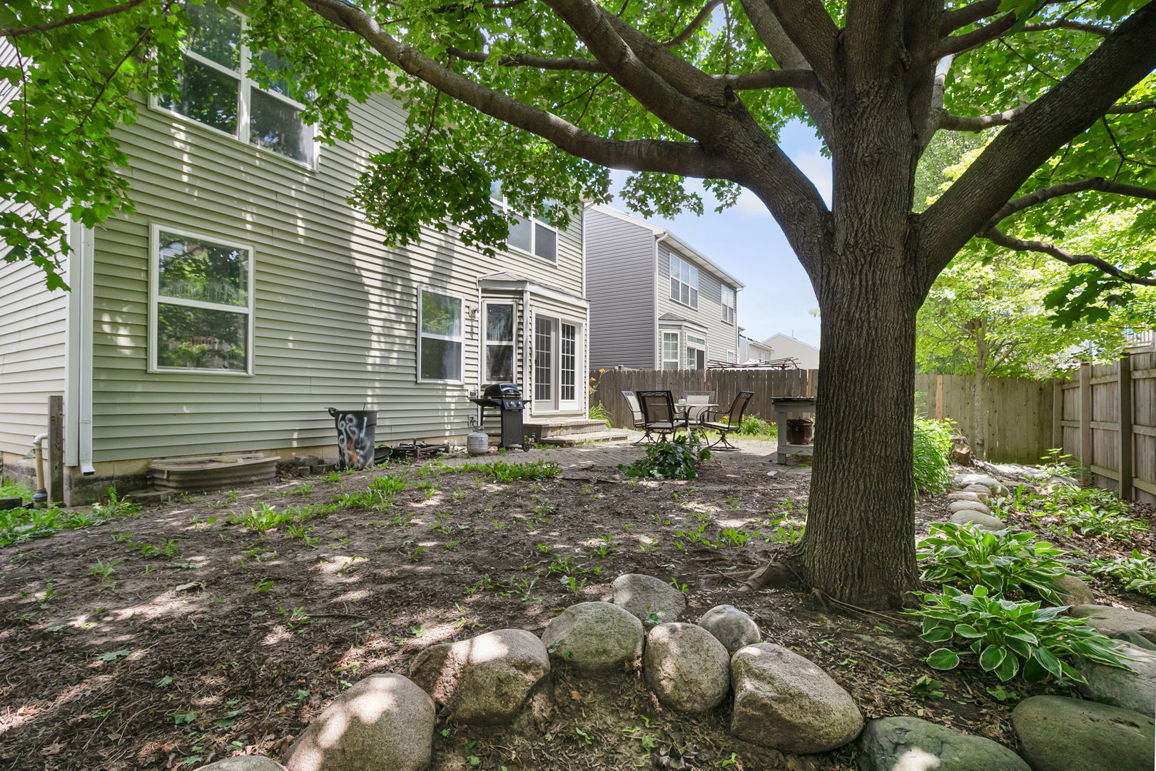 681 W HURON HILLS Trail
