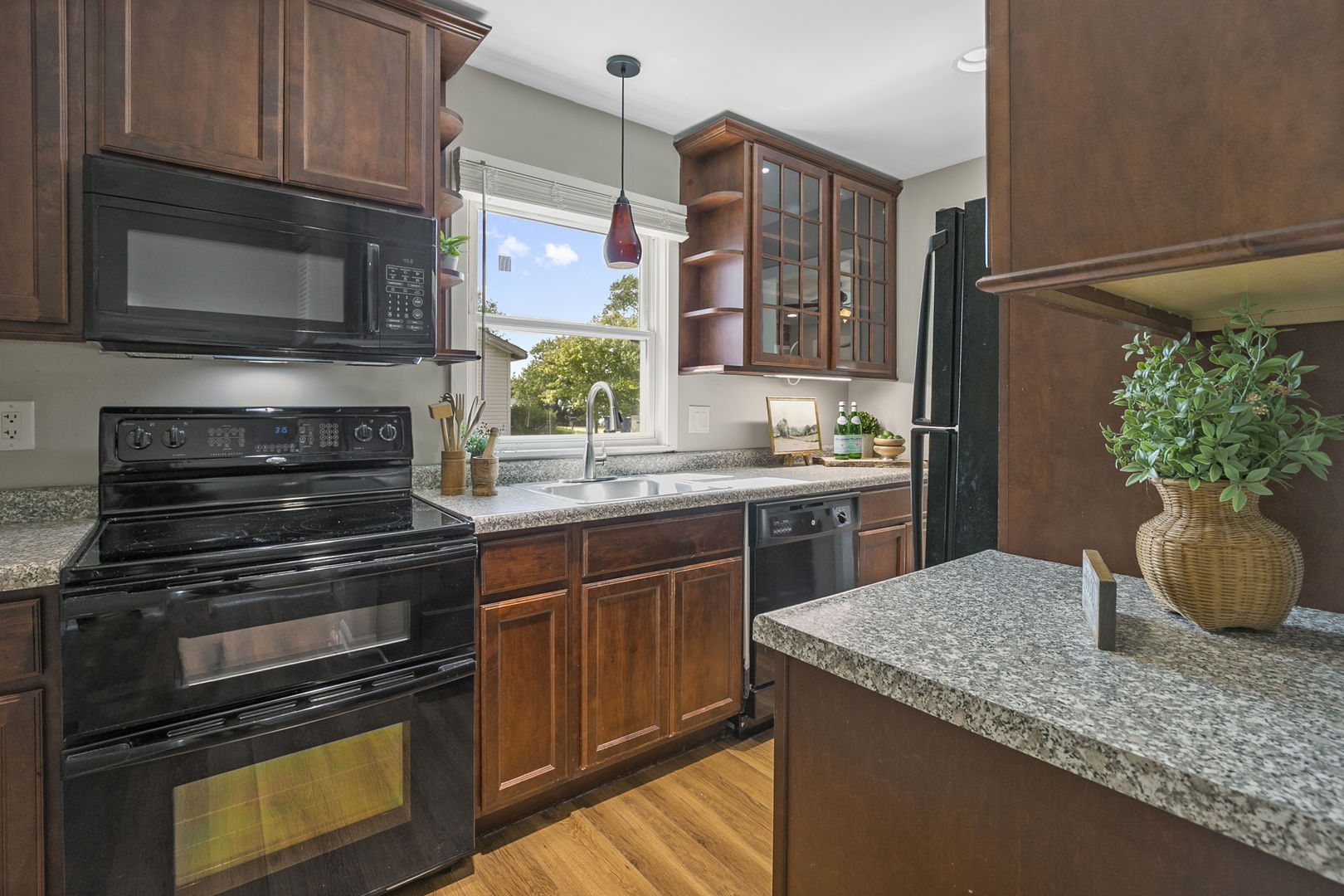 18927 W Old Plank Road