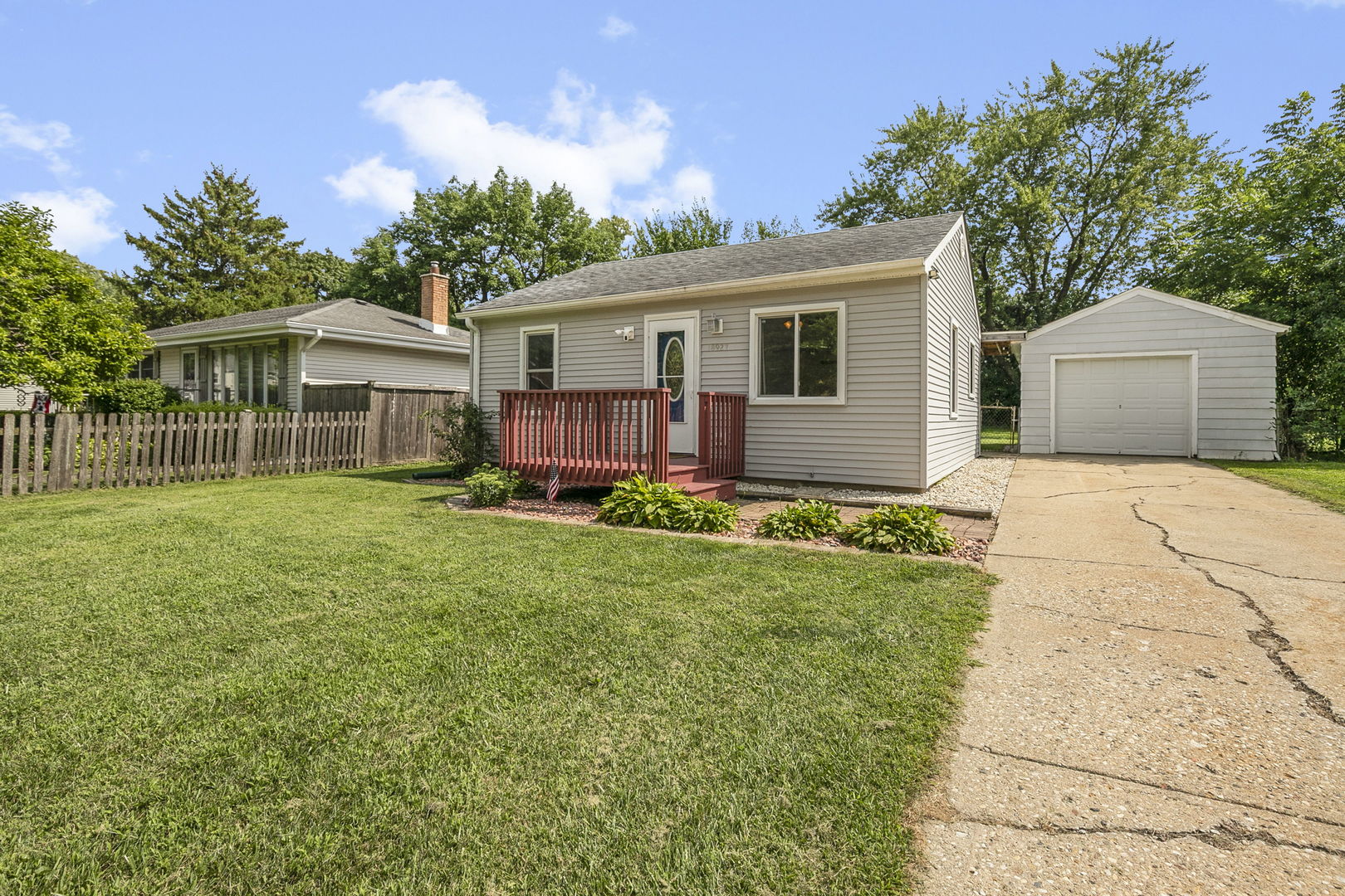 18927 W Old Plank Road