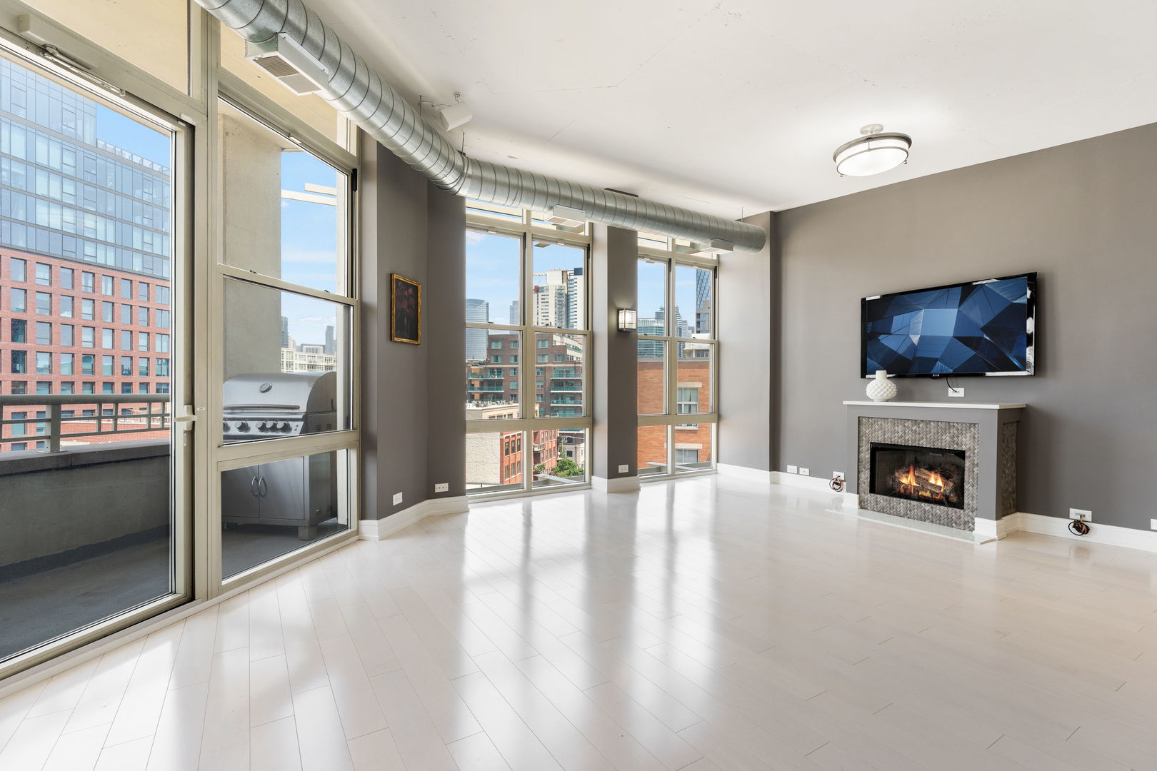1001 W Madison Street Unit: 710