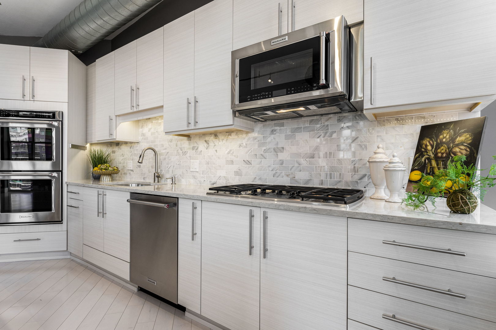 1001 W Madison Street Unit: 710