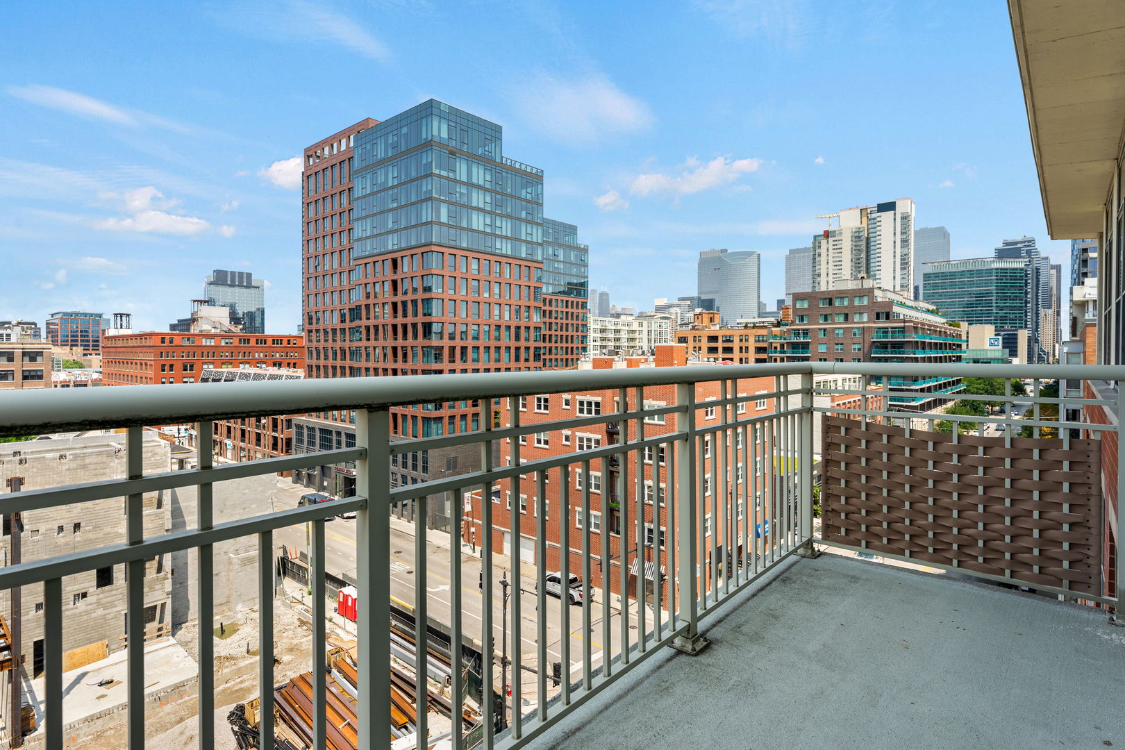 1001 W Madison Street Unit: 710