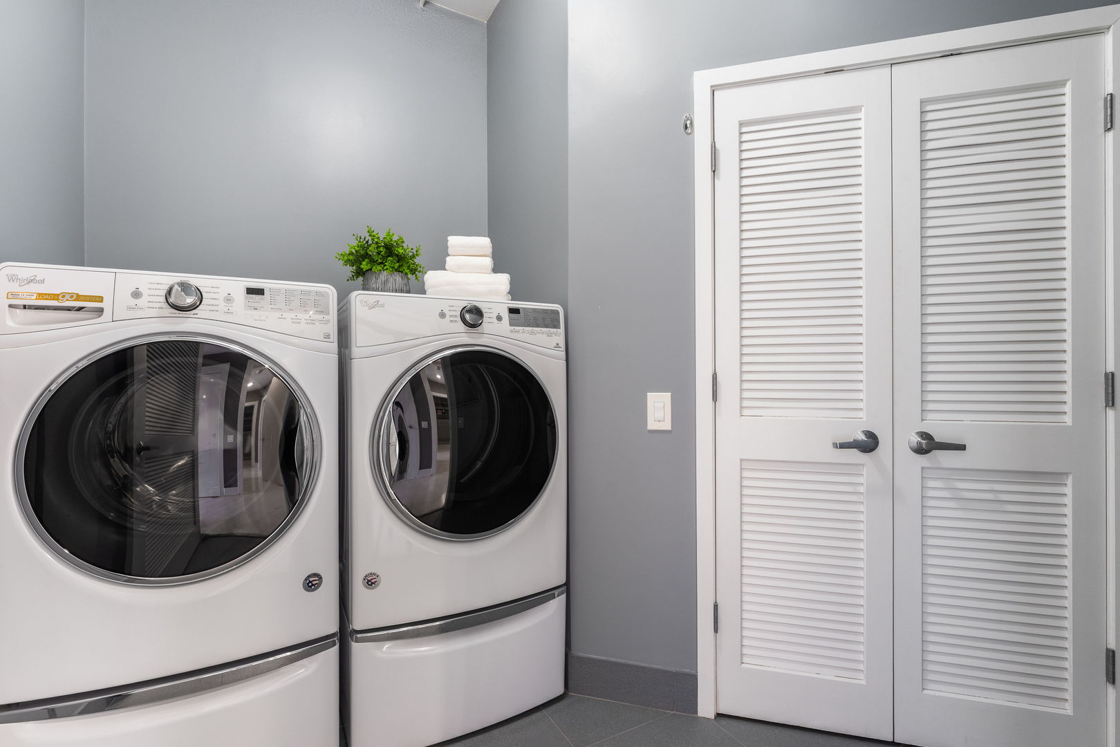 1001 W Madison Street Unit: 710