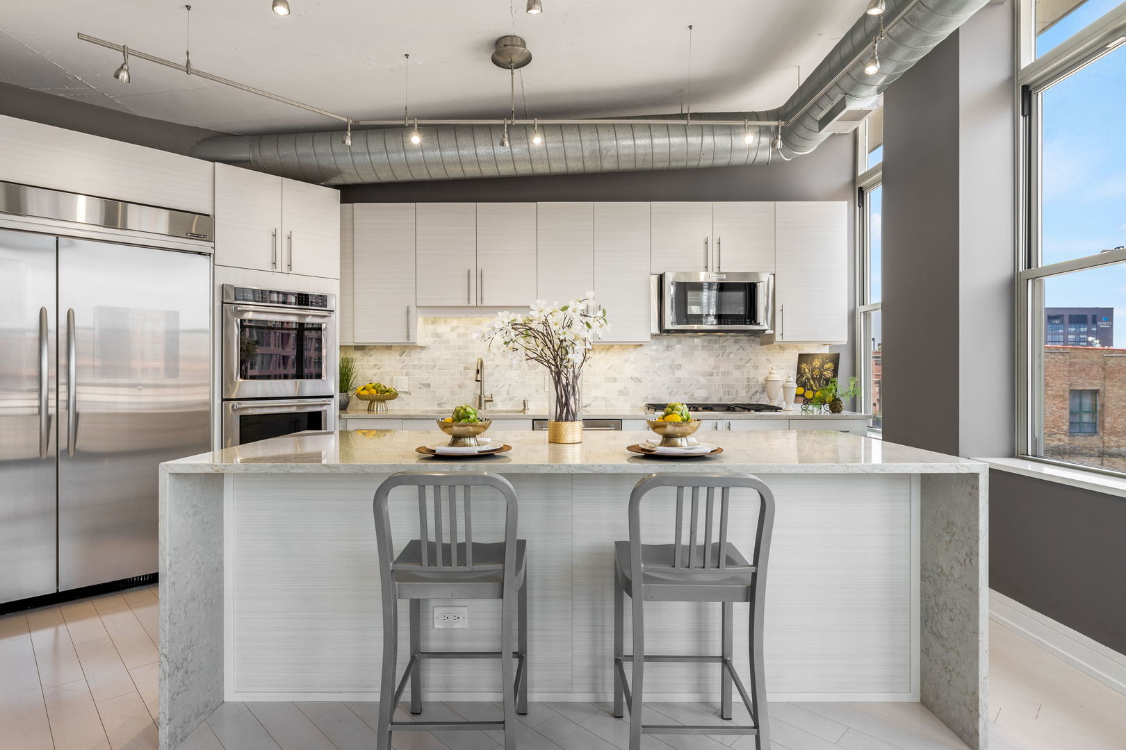 1001 W Madison Street Unit: 710