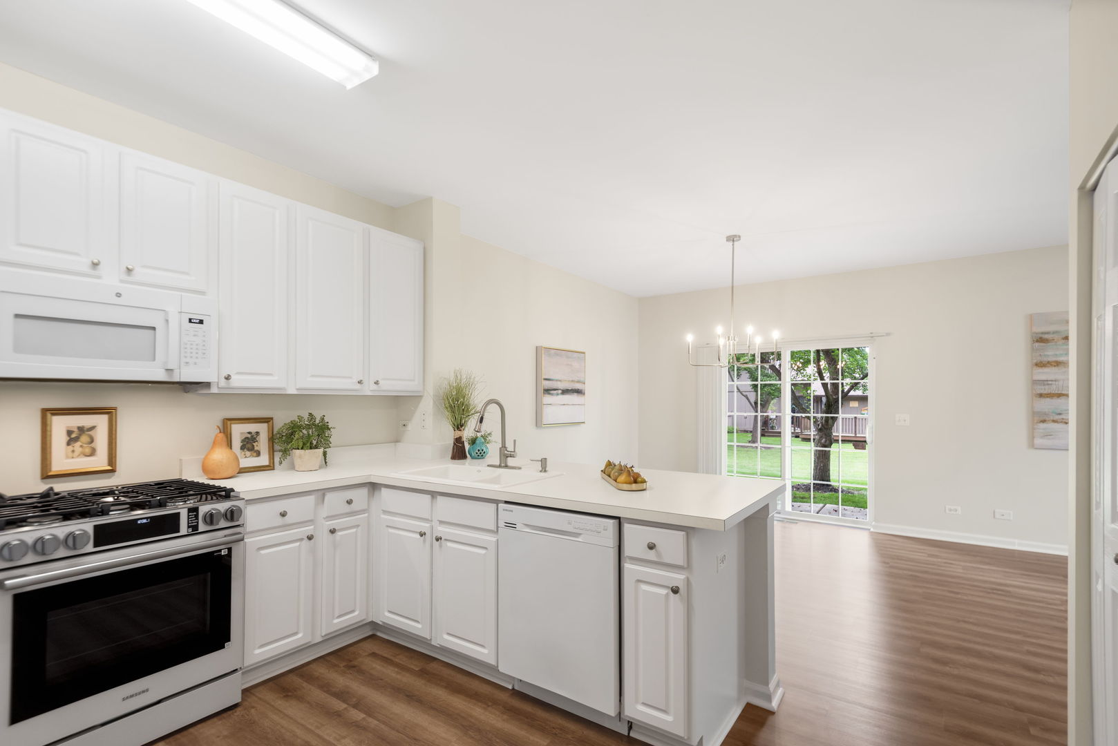 828 Amelia Court