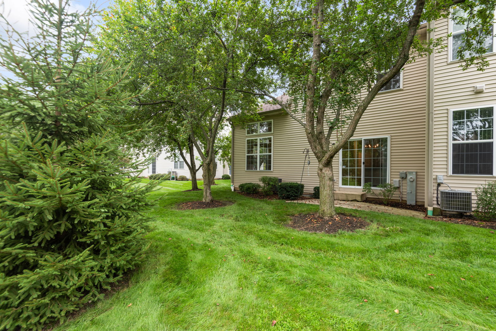 828 Amelia Court