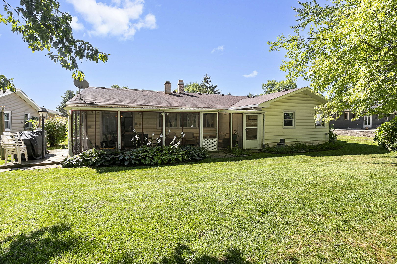 525 Poplar Avenue