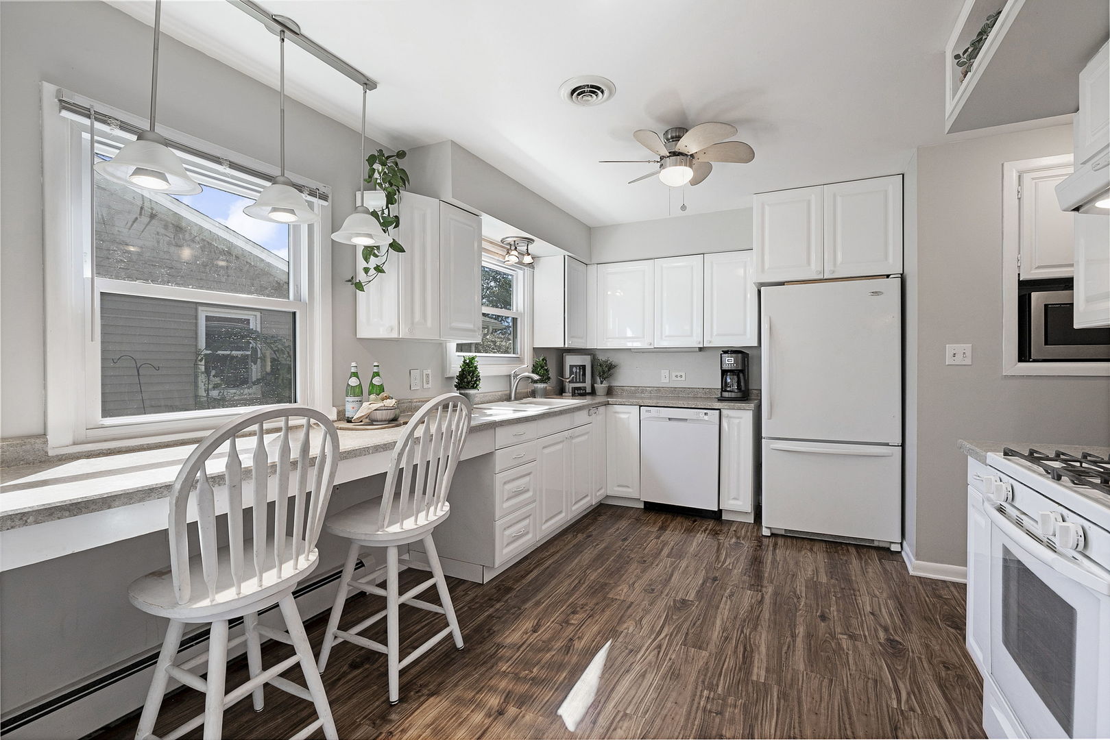 525 Poplar Avenue