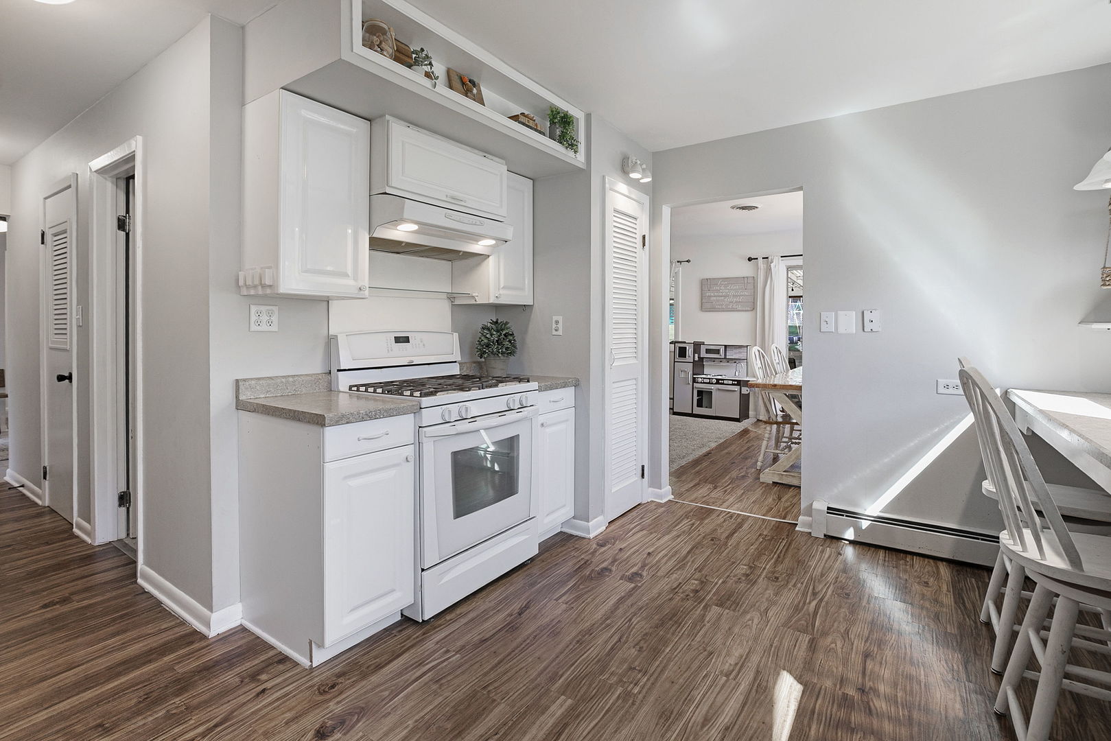 525 Poplar Avenue