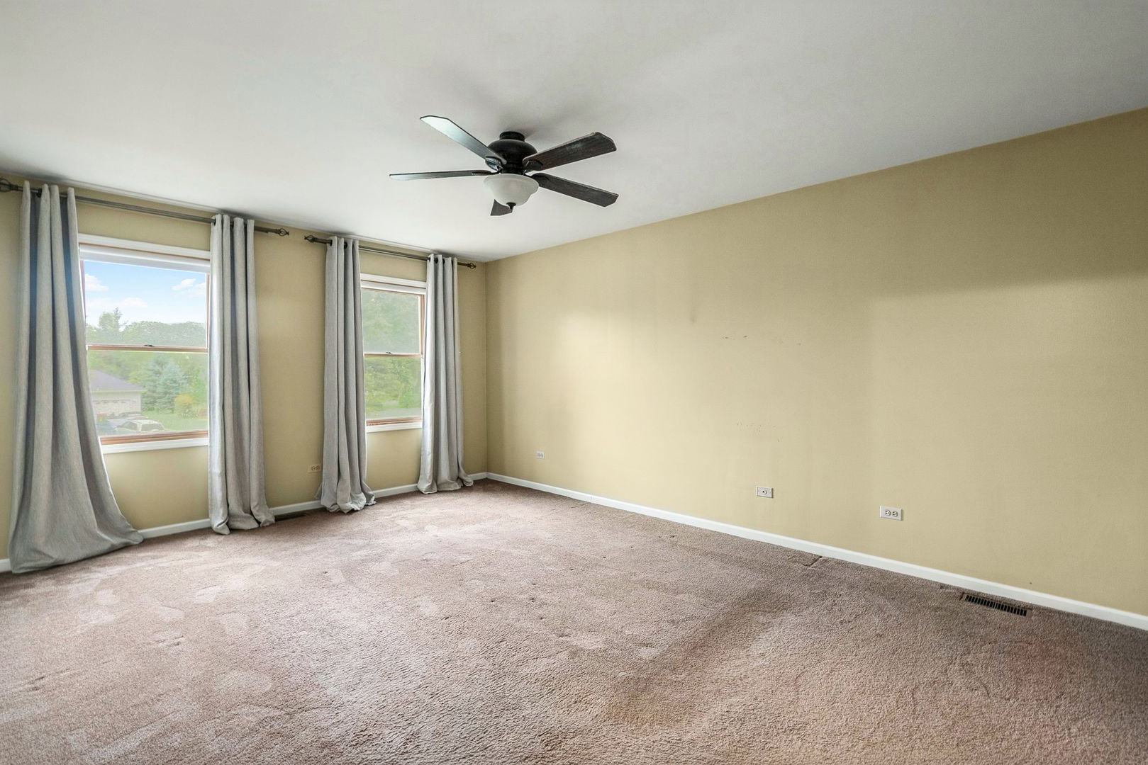 5481 PARKSIDE Court