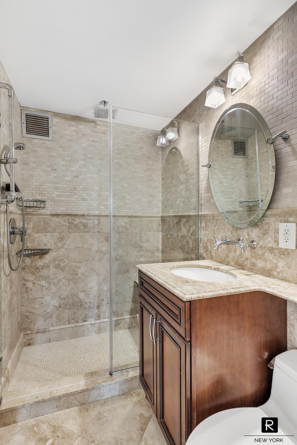 160 E 65th Street 25-A