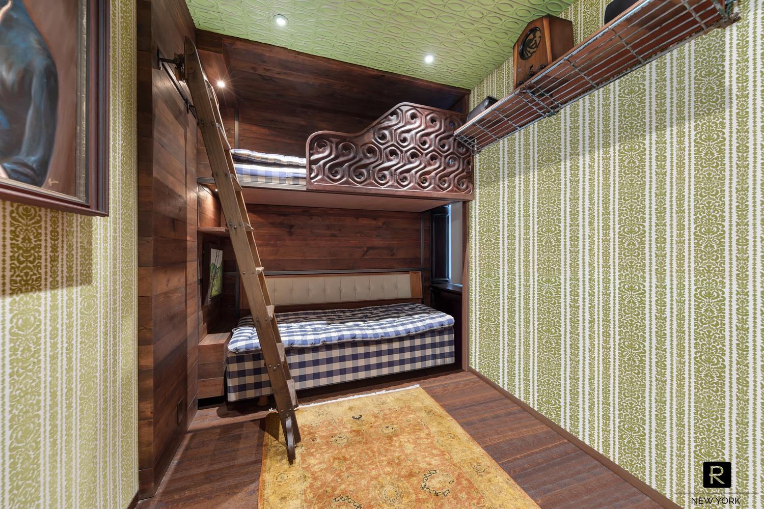 34 Gramercy Park E PHB