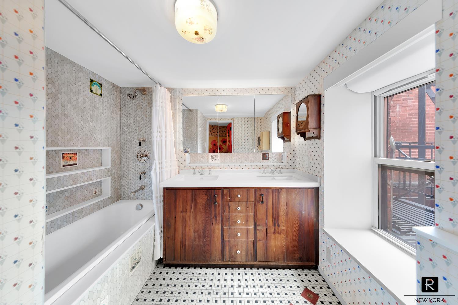 34 Gramercy Park E PHB