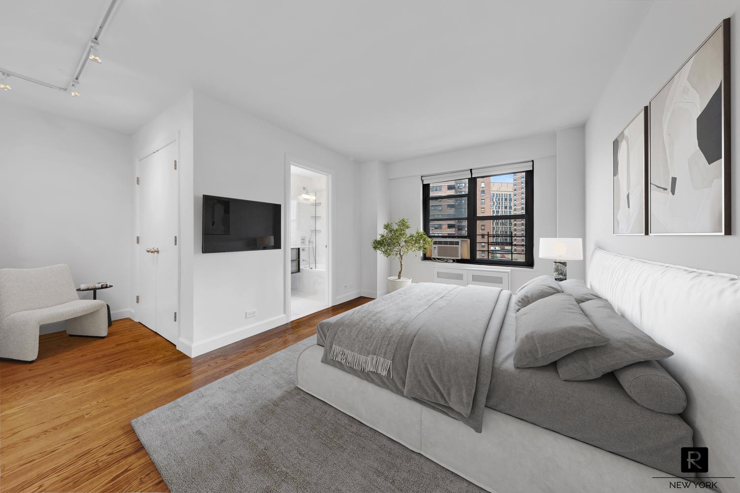 264 E Broadway C-405