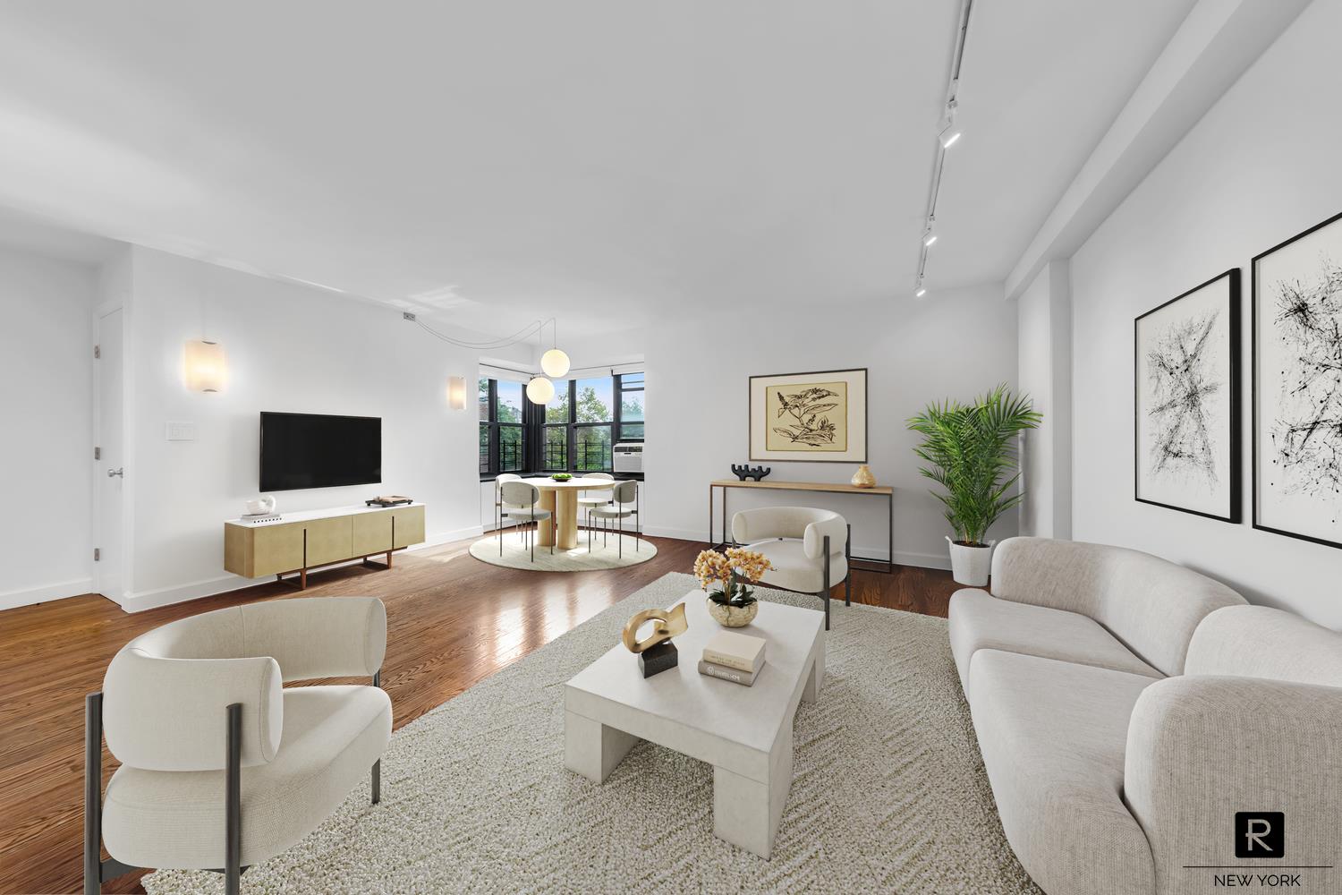264 E Broadway C-405