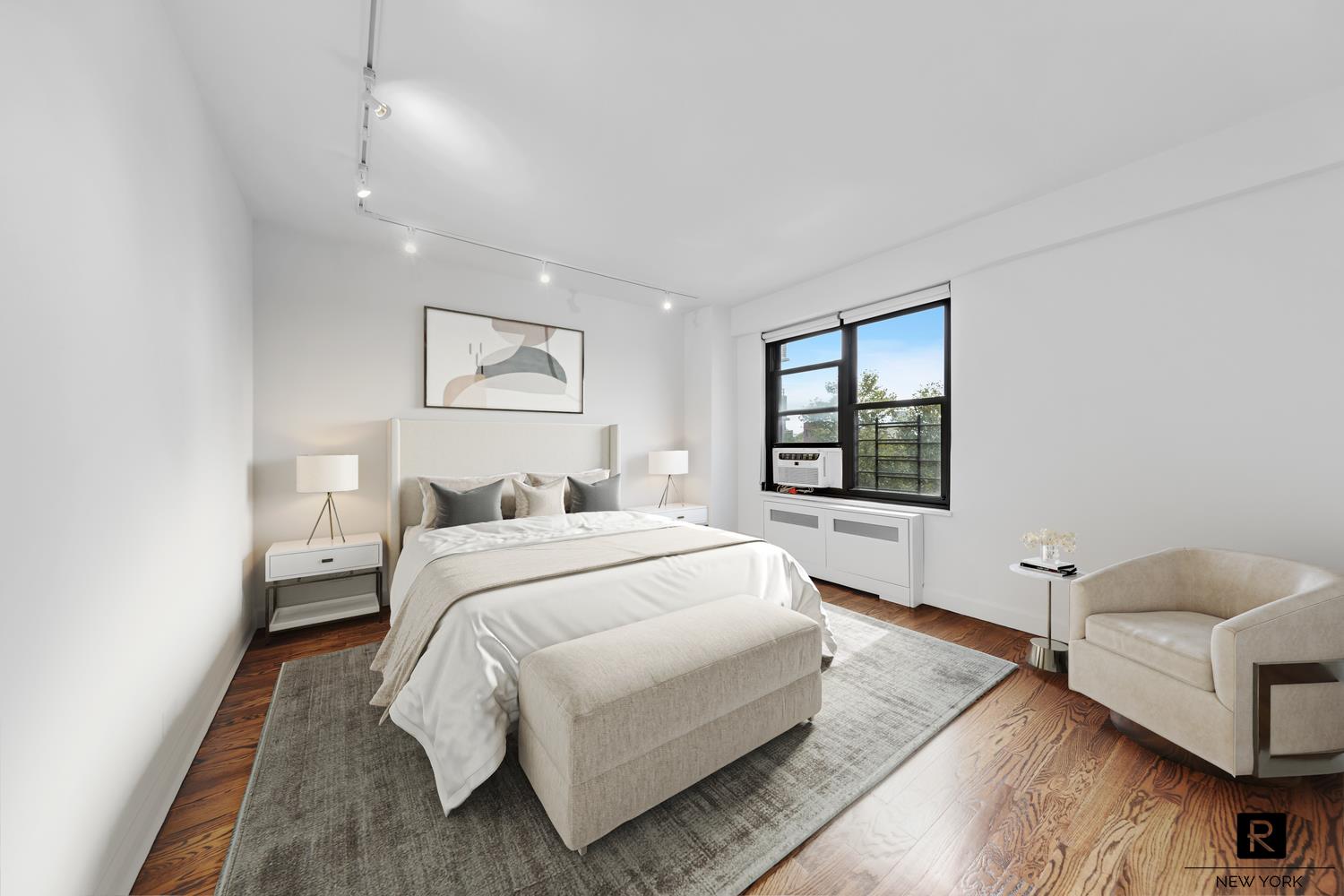 264 E Broadway C-405