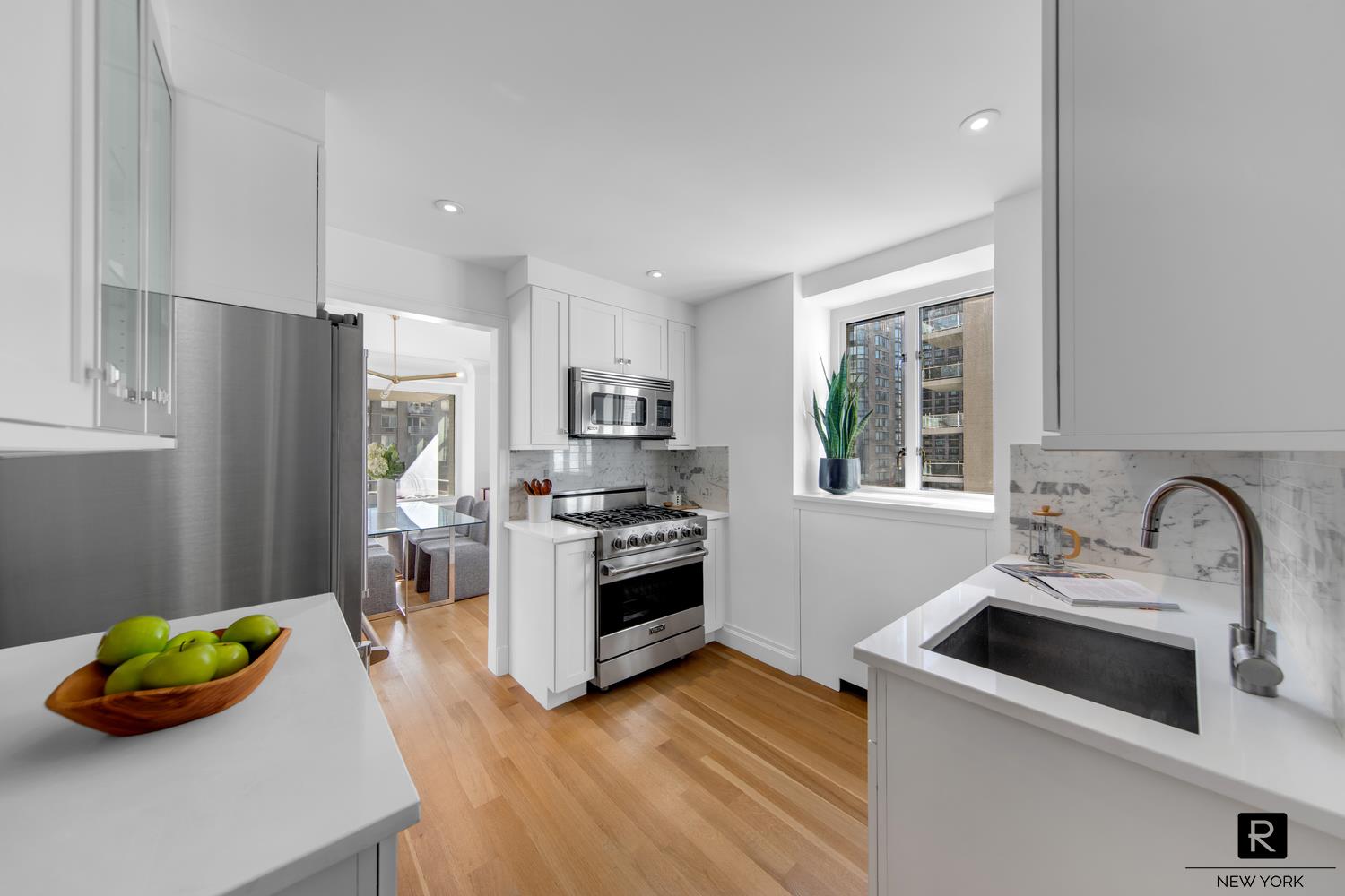 200 E 66th Street D1403
