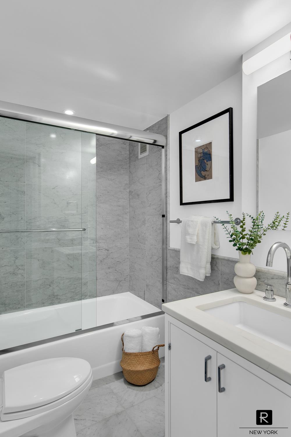 200 E 66th Street D1403