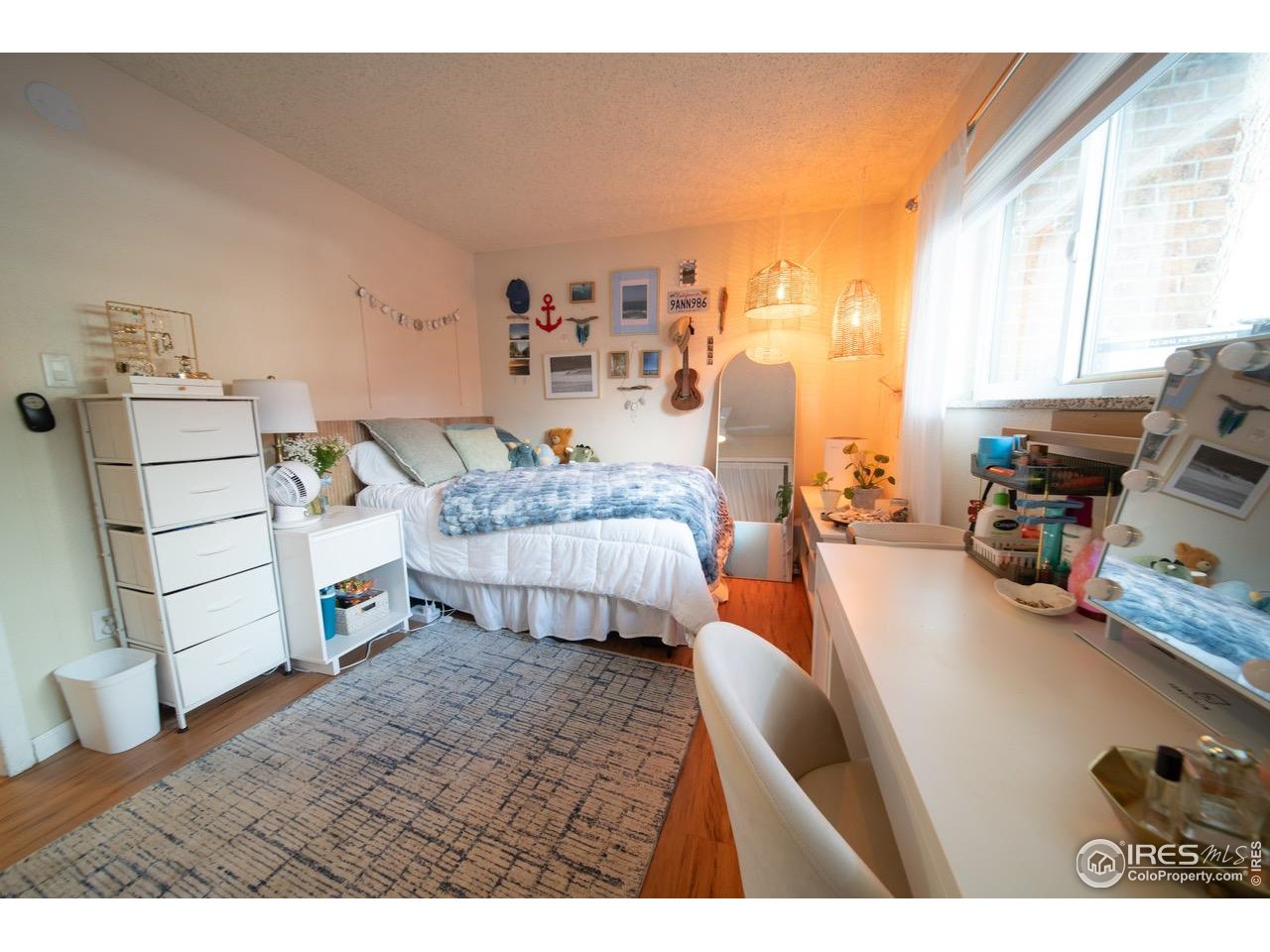 1200 College Ave 123