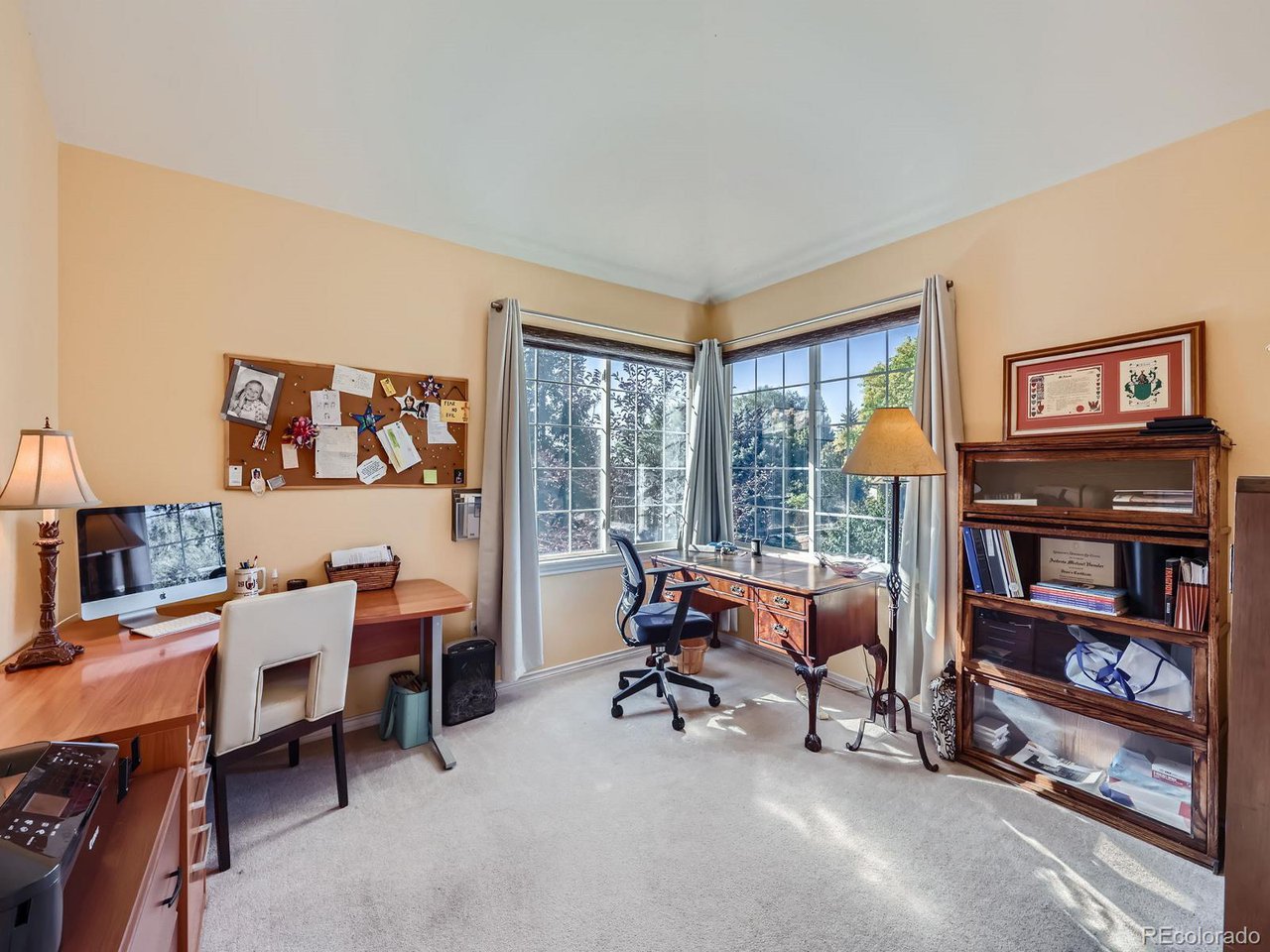 7824 W 109th Pl