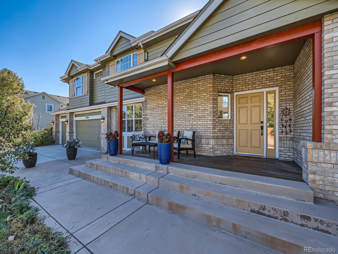 7824 W 109th Pl