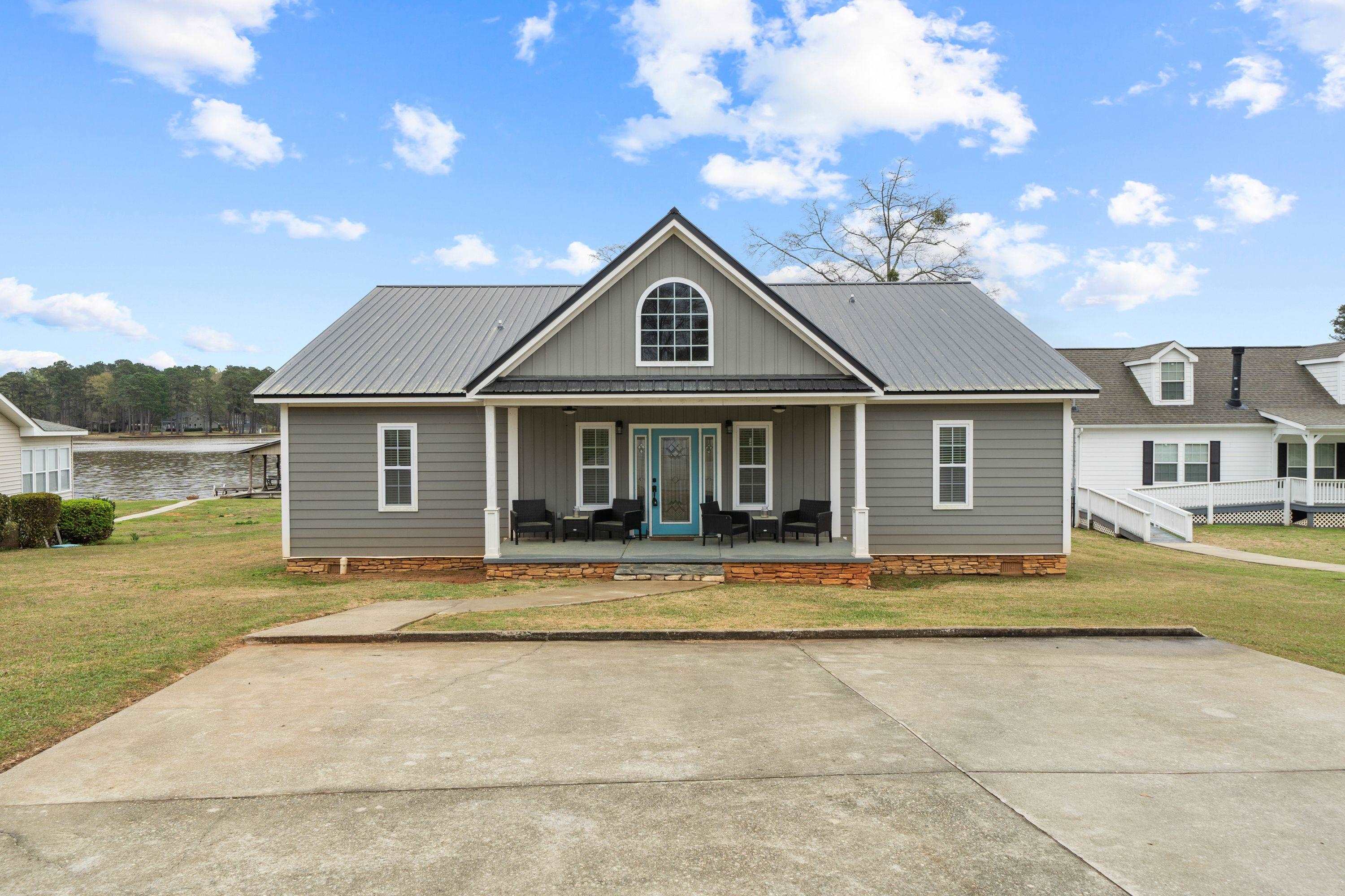 115 NE SPORTSMAN CIRCLE
